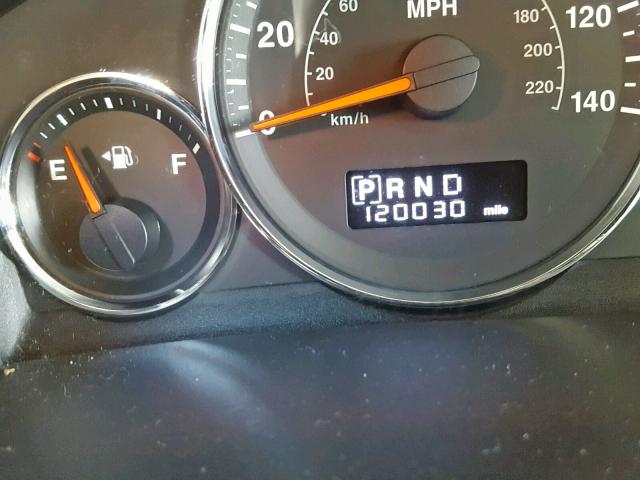 1J4RG4GK1AC127626 - 2010 JEEP COMMANDER WHITE photo 8