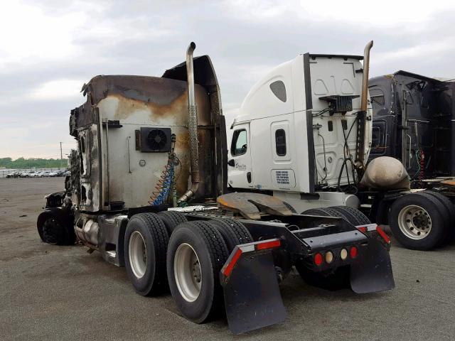 1XKADB9XX7J146208 - 2007 KENWORTH CONSTRUCTI WHITE photo 3