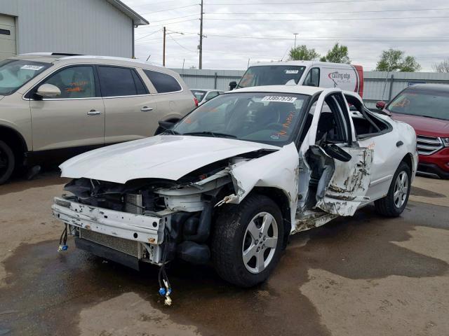 1G1JF52F847371320 - 2004 CHEVROLET CAVALIER L WHITE photo 2