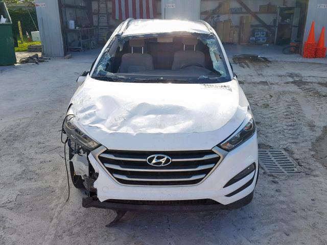 KM8J33A41HU364345 - 2017 HYUNDAI TUCSON LIM WHITE photo 9