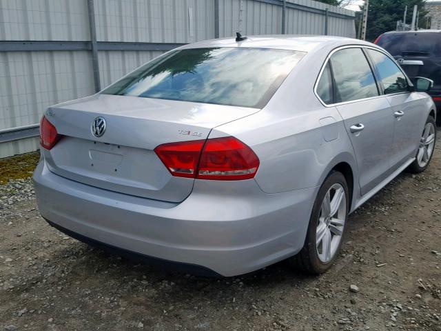 1VWBT7A31EC056243 - 2014 VOLKSWAGEN PASSAT SE SILVER photo 4