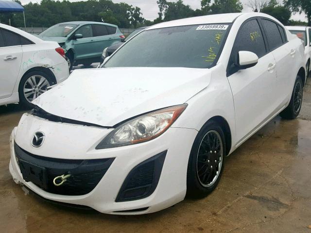 JM1BL1UG7B1356696 - 2011 MAZDA 3 I WHITE photo 2