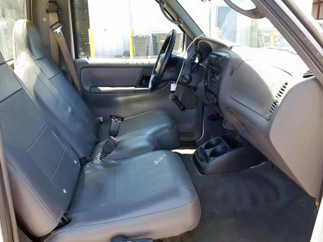 1FTYR10D03PA69526 - 2003 FORD RANGER WHITE photo 5