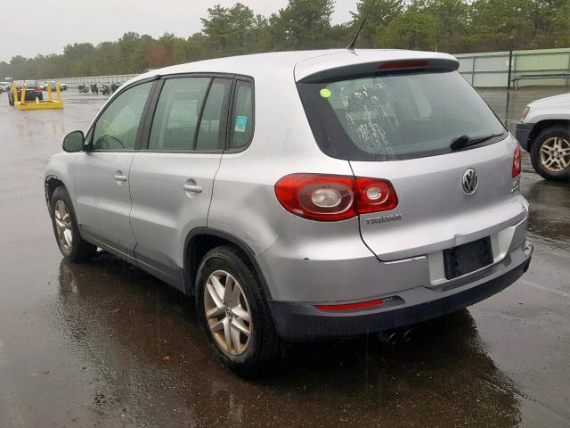 WVGBV7AX3BW534751 - 2011 VOLKSWAGEN TIGUAN S SILVER photo 3
