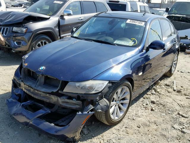 WBAPH5C53BF093489 - 2011 BMW 328 I SULE BLUE photo 2