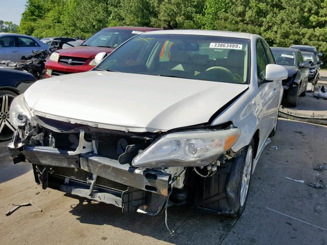 4T1BK3DB4BU378930 - 2011 TOYOTA AVALON BAS WHITE photo 2