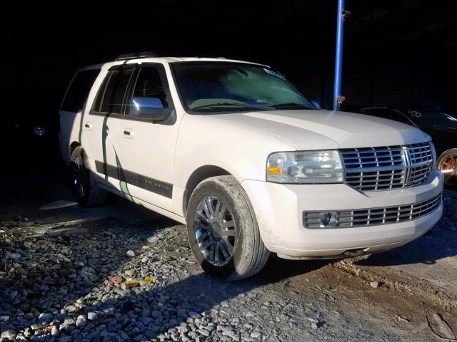 5LMFU27597LJ00742 - 2007 LINCOLN NAVIGATOR WHITE photo 1