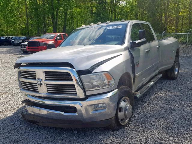 3D73Y4CL8BG505663 - 2011 DODGE RAM 3500 SILVER photo 2