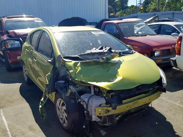 JTDKDTB37F1106907 - 2015 TOYOTA PRIUS C GREEN photo 1