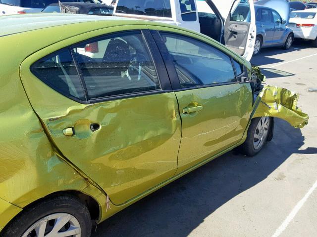 JTDKDTB37F1106907 - 2015 TOYOTA PRIUS C GREEN photo 9