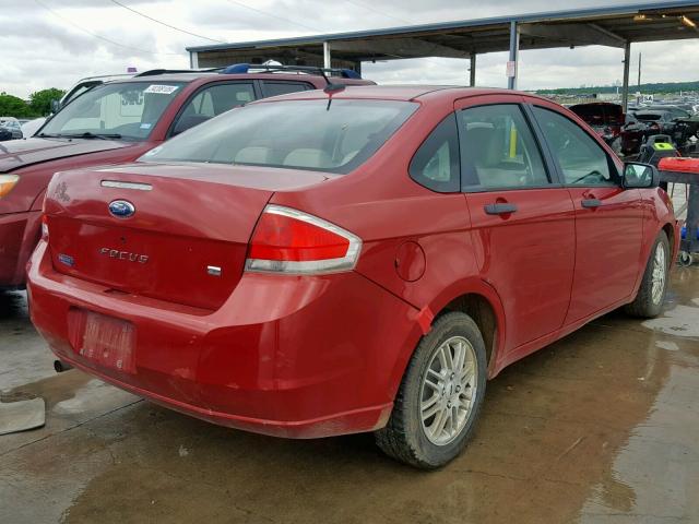 1FAHP35N99W207023 - 2009 FORD FOCUS SE RED photo 4