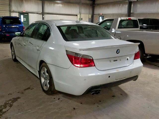 WBANF33556CS35267 - 2006 BMW 525 XI WHITE photo 3