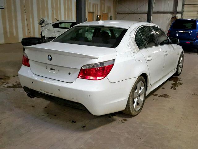 WBANF33556CS35267 - 2006 BMW 525 XI WHITE photo 4