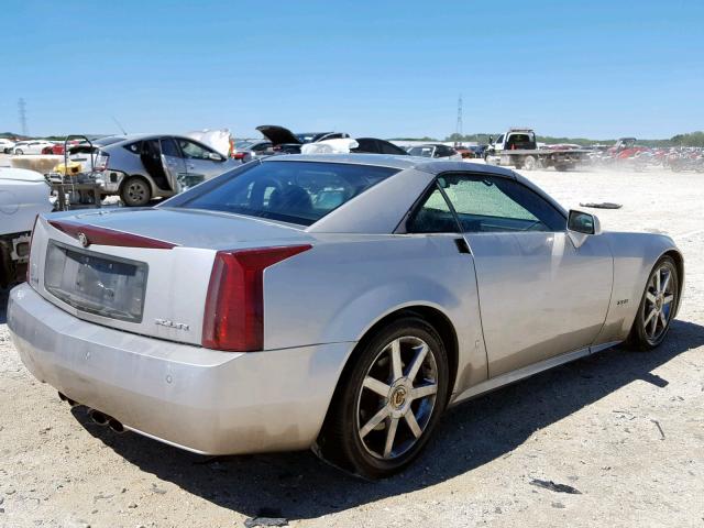 1G6YV36A675600124 - 2007 CADILLAC XLR SILVER photo 4