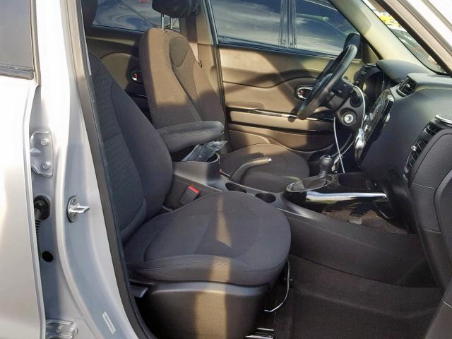 KNDJX3A55E7713177 - 2014 KIA SOUL ! Gümüş foto 5