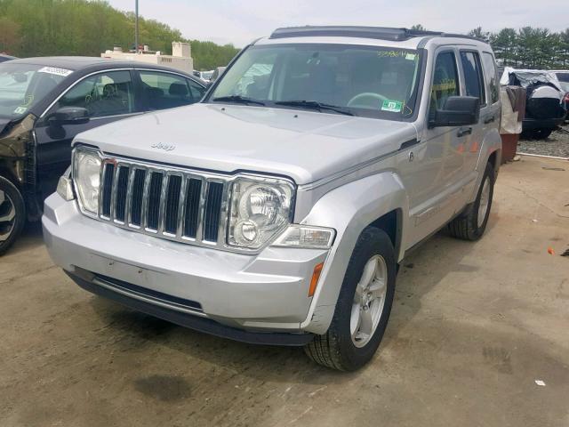 1J8GN58K78W192151 - 2008 JEEP LIBERTY LI SILVER photo 2