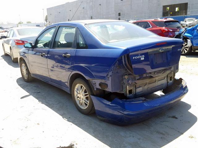 1FAHP34N45W106953 - 2005 FORD FOCUS ZX4 BLUE photo 3