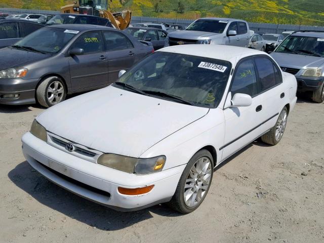 1NXBB02E5VZ523764 - 1997 TOYOTA COROLLA DX WHITE photo 2