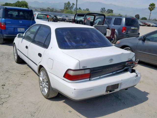 1NXBB02E5VZ523764 - 1997 TOYOTA COROLLA DX WHITE photo 3