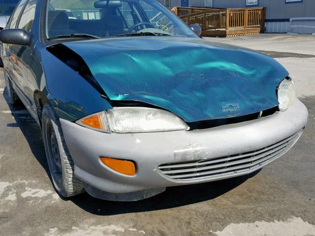 1G1JF52T2W7105669 - 1998 CHEVROLET CAVALIER L GREEN photo 9