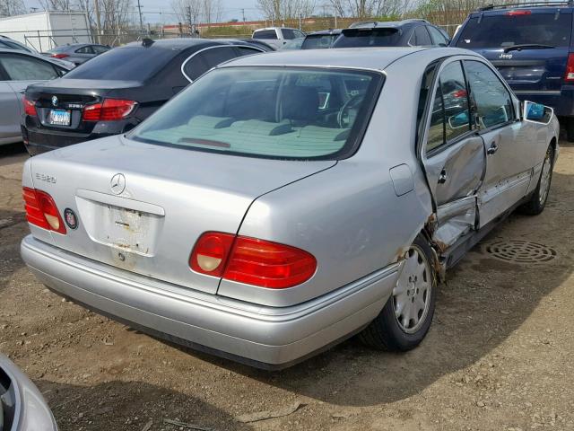 WDBJF65H9XA860079 - 1999 MERCEDES-BENZ E 320 SILVER photo 4