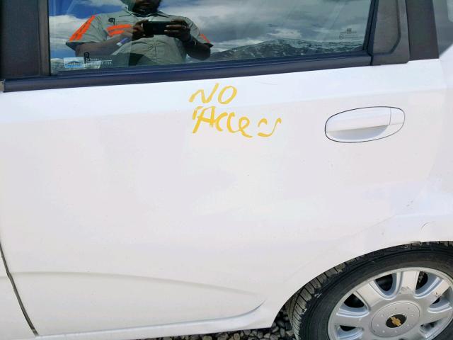 KL1TD62645B449870 - 2005 CHEVROLET AVEO BASE Ağ foto 10