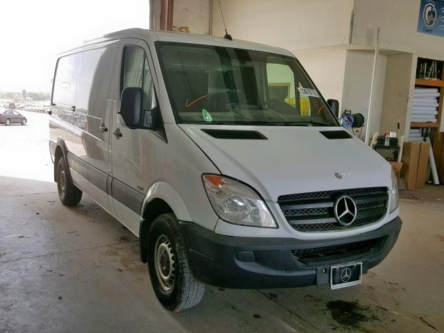 WD3PE7CC3C5623337 - 2012 MERCEDES-BENZ SPRINTER 2 WHITE photo 1