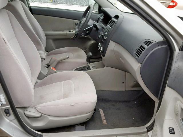 KNAFE121X85520077 - 2008 KIA SPECTRA EX SILVER photo 5