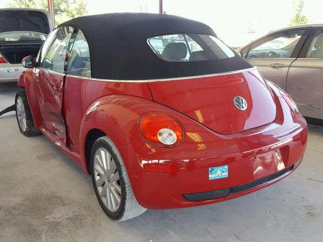 3VWRF31Y38M415458 - 2008 VOLKSWAGEN NEW BEETLE Rot Foto 3