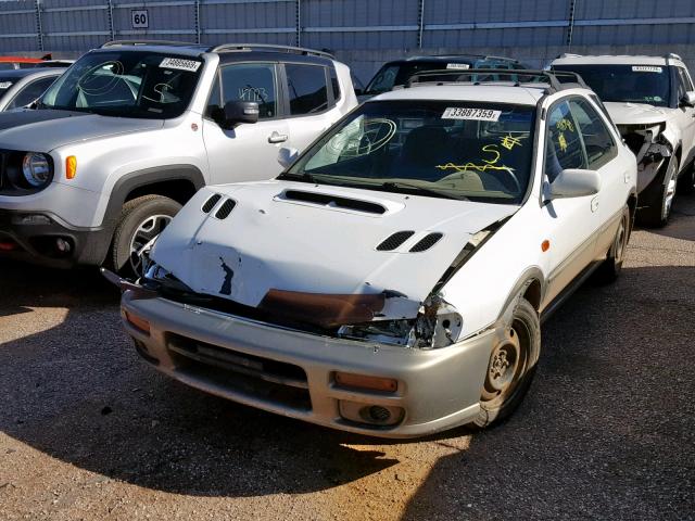 JF1GF4854YG804220 - 2000 SUBARU IMPREZA OU WHITE photo 2