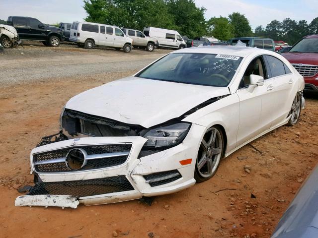 WDDLJ7DB7DA073810 - 2013 MERCEDES-BENZ CLS 550 WHITE photo 2