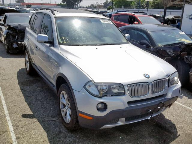 WBXPC93409WJ28888 - 2009 BMW X3 XDRIVE3 SILVER photo 1