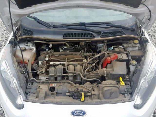 3FADP4TJ3GM169502 - 2016 FORD FIESTA S WHITE photo 7