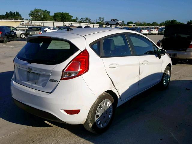 3FADP4TJ5GM127476 - 2016 FORD FIESTA S WHITE photo 4