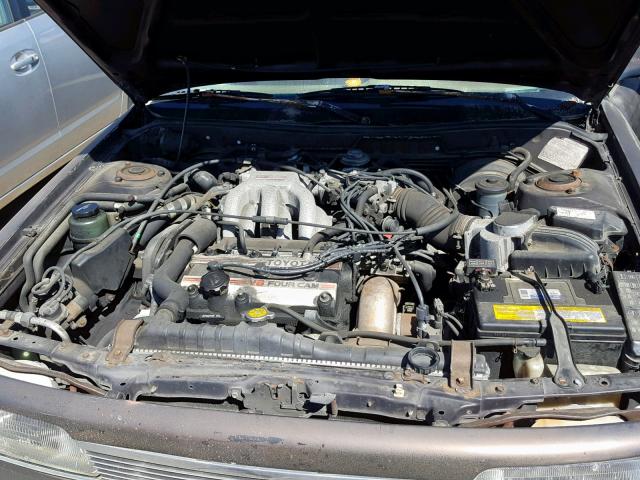 JT2VV21E1K0081681 - 1989 TOYOTA CAMRY DLX RED photo 7