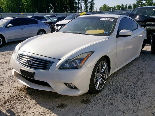 JN1CV6EK5BM215013 - 2011 INFINITI G37 BASE WHITE photo 2