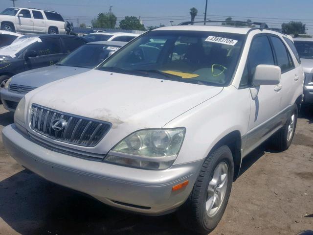 JTJGF10U910083772 - 2001 LEXUS RX 300 WHITE photo 2