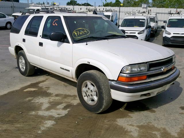 1GNDT13W4Y2123161 - 2000 CHEVROLET BLAZER WHITE photo 1