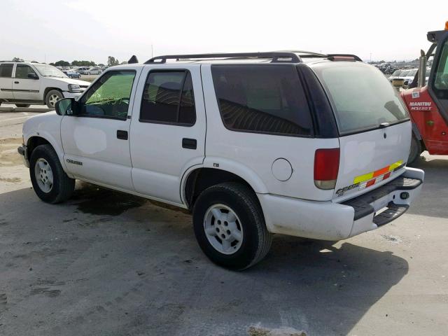 1GNDT13W4Y2123161 - 2000 CHEVROLET BLAZER WHITE photo 3