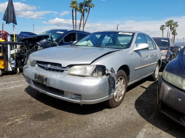 1N4DL01D2XC125557 - 1999 NISSAN ALTIMA XE  photo 2