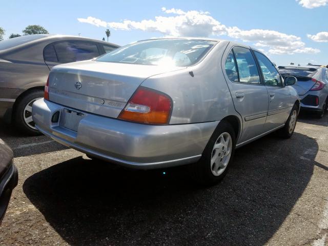 1N4DL01D2XC125557 - 1999 NISSAN ALTIMA XE  photo 4