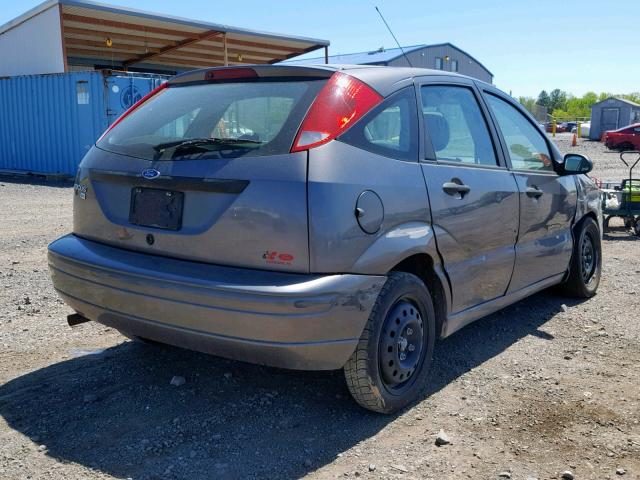 1FAHP37N57W161801 - 2007 FORD FOCUS ZX5 GRAY photo 4