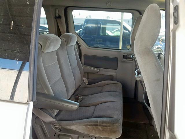 2FMZA51674BB01797 - 2004 FORD FREESTAR S SILVER photo 6