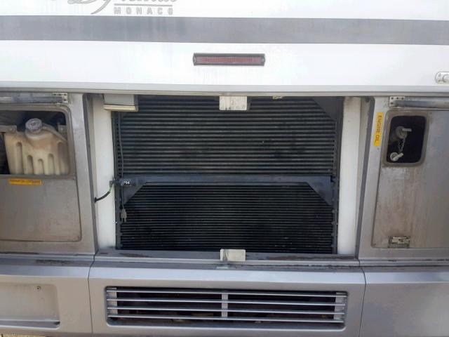 1RF12061612013543 - 2001 ROADMASTER RAIL DYANASTER WHITE photo 7