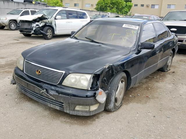 JT8BH28F8W0115099 - 1998 LEXUS LS 400 BLACK photo 2