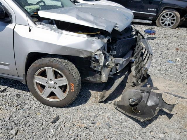 1J8FF47W88D785018 - 2008 JEEP COMPASS SP 银色 照片 9