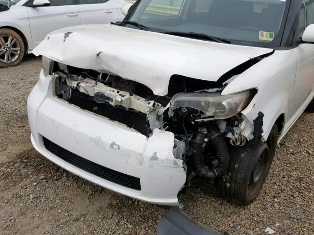 JTLZE4FE2A1109188 - 2010 TOYOTA SCION XB 白色 照片 9
