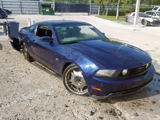 1ZVBP8CH4A5142373 - 2010 FORD MUSTANG GT BLUE photo 1