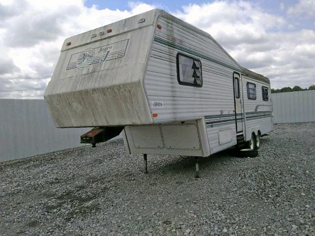 1UJCJ02PXR1KW0160 - 1994 JAYCO 5TH WHEEL WHITE photo 2