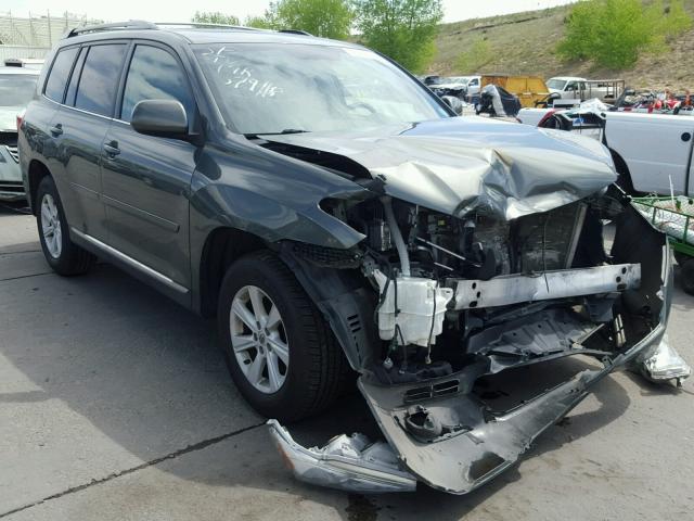 5TDBK3EH4DS178239 - 2013 TOYOTA HIGHLANDER GREEN photo 1